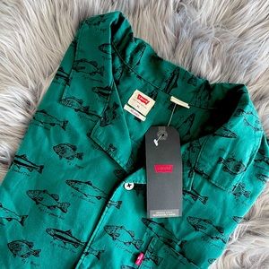 Levi’s Gone Fishing short sleeve Button Up